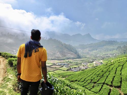 യാത്രകൾ